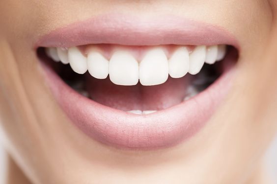 This trick will help you to get white teeth!