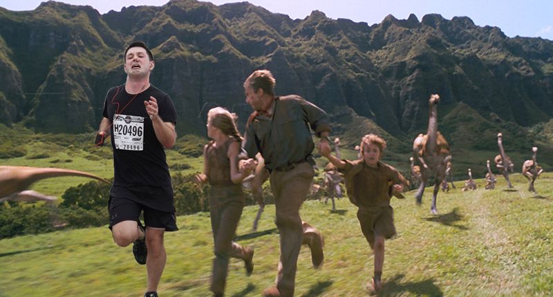 The internet is having a lot of fun with this marathon runner's photo