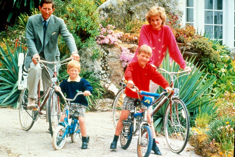 Princess Diana and her family on the bikes.