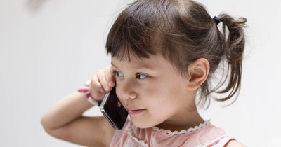 5-Year-Old Girl Calls 911 To Save Her Dad's Life