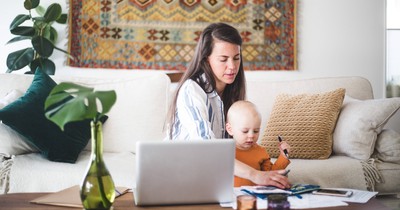 Mother-Of-Three Speaks The Truth About Being A Working Mom