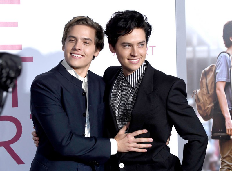 The Sprouse twins are now grown-ups.