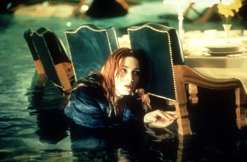 Kate Winslet didn't want to wear a wetsuit during the filming of "Titanic".