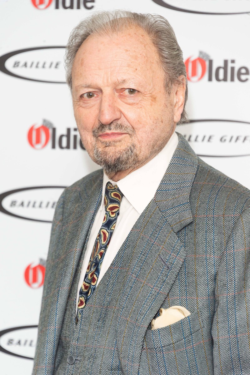 Peter Bowles has sadly passed away in March, 2022.