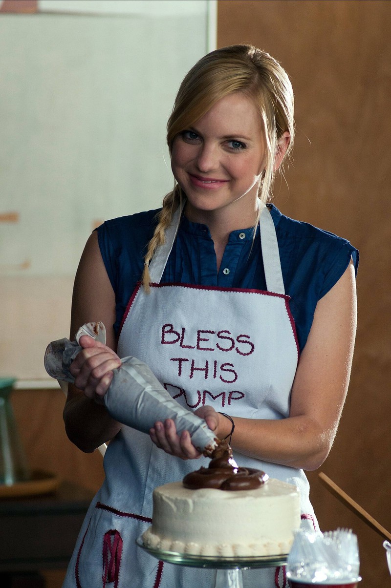 Anna Faris often plays quirky roles and seems younger than she actually is.
