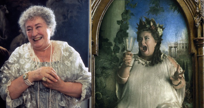 The fat lady in the portrait of the same name was played by two different actresses.