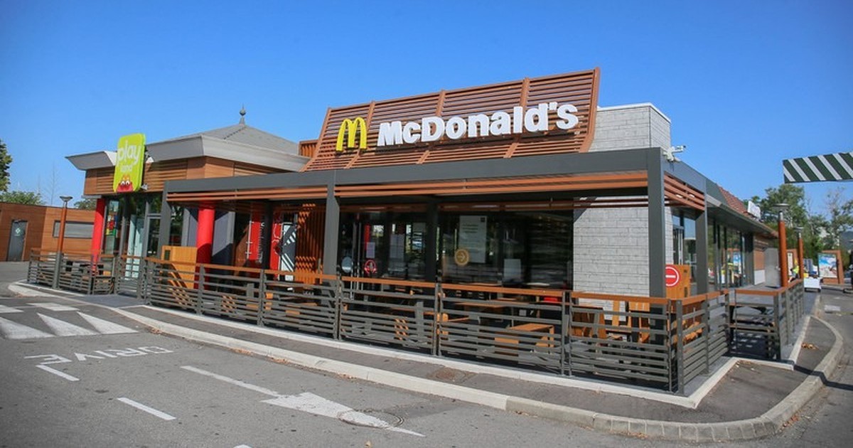 McDonald's se Moque de Burger King - Leur Réaction est Géniale !