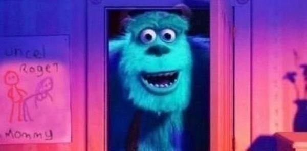 Dans le cas de Monster & Cie , une image suspecte peut être vue pendant quelques brèves secondes.