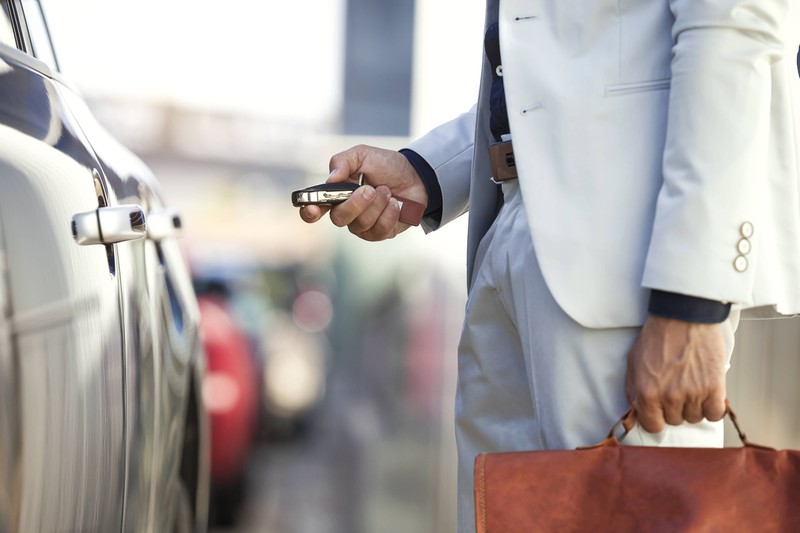 The car key trick makes the heat in the car disappear.