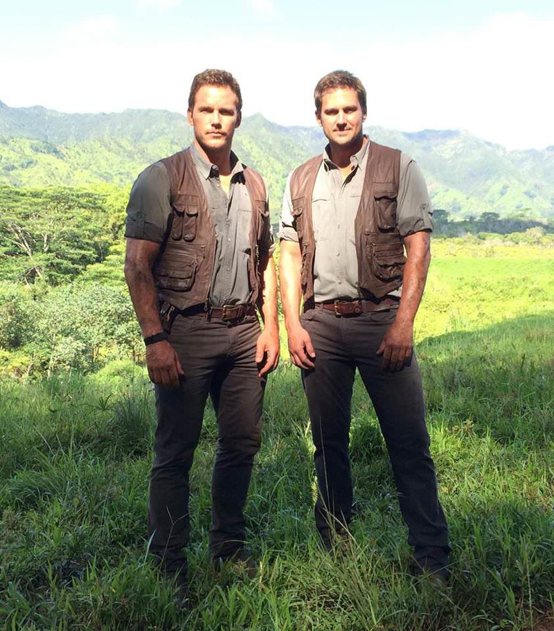 On the picture you can see Chris Pratt and his stunt double Tony McFarr